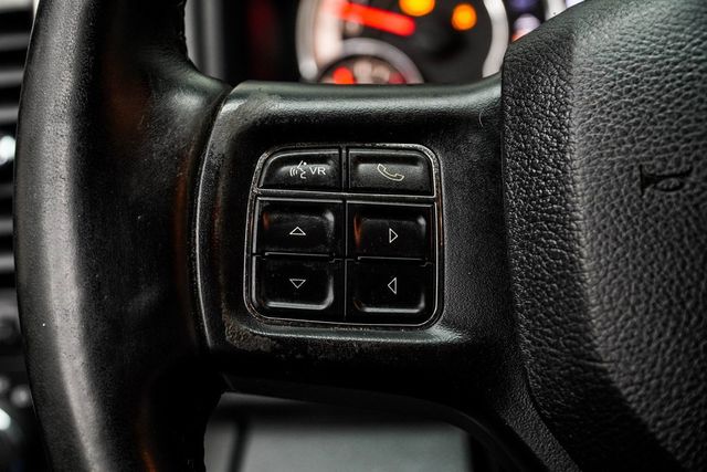 2015 Ram 1500 4WD Crew Cab 140.5" Big Horn - 22985579 - 27