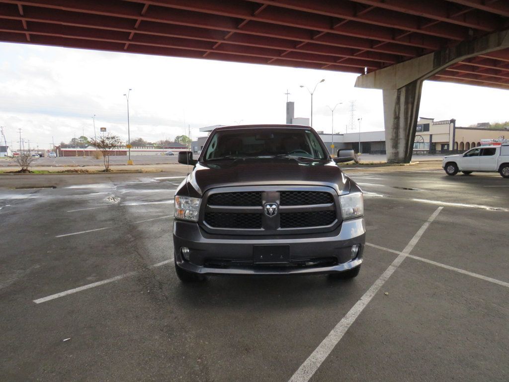 2015 Ram 1500 4WD Crew Cab 140.5" Express - 22699447 - 2