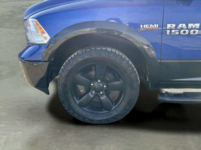 2015 Ram 1500 4WD Crew Cab 140.5" Outdoorsman - 22959336 - 20