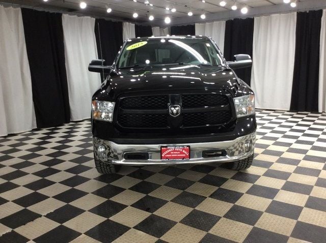 2015 Ram 1500 4WD Crew Cab 140.5" Outdoorsman - 22770544 - 1