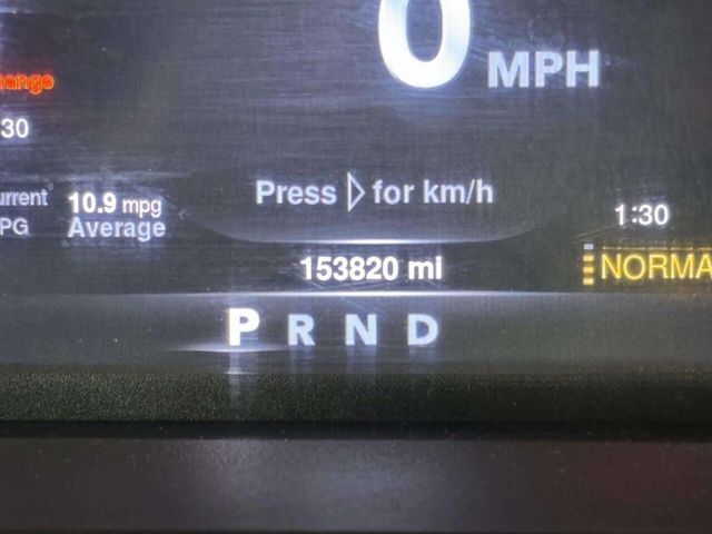 2015 Ram 1500 4WD Crew Cab 140.5" Rebel - 22947857 - 42