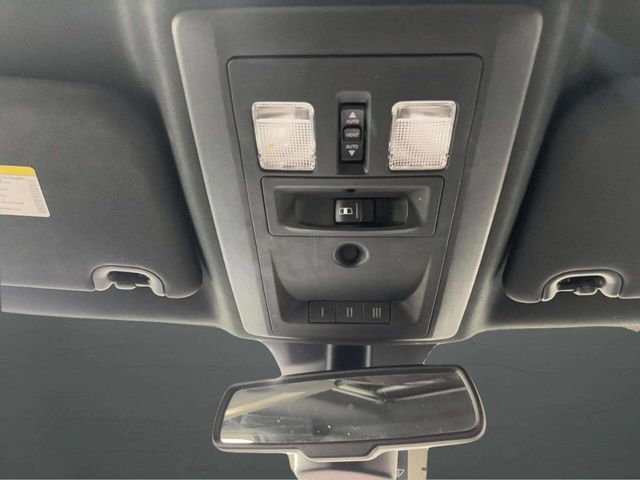 2015 Ram 1500 4WD Crew Cab 140.5" Rebel - 22947857 - 44