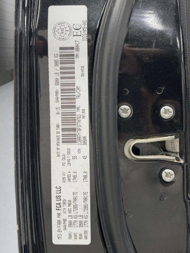 2015 Ram 1500 4WD Crew Cab 140.5" Rebel - 22947857 - 46