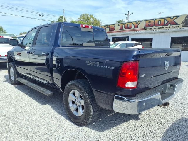 2015 Ram 1500 4WD Crew Cab 140.5" SLT - 23078273 - 2