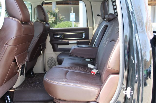 2015 Ram 1500 4WD Crew Cab 149" Laramie Longhorn - 23000920 - 20