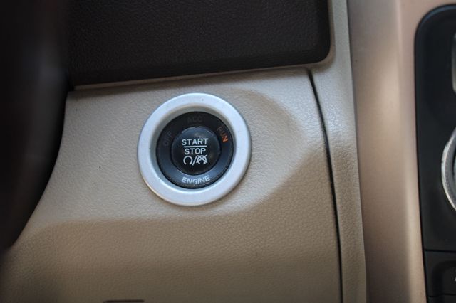 2015 Ram 1500 4WD Crew Cab 149" Laramie Longhorn - 23000920 - 31