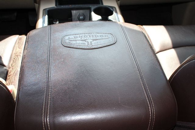 2015 Ram 1500 4WD Crew Cab 149" Laramie Longhorn - 23000920 - 34