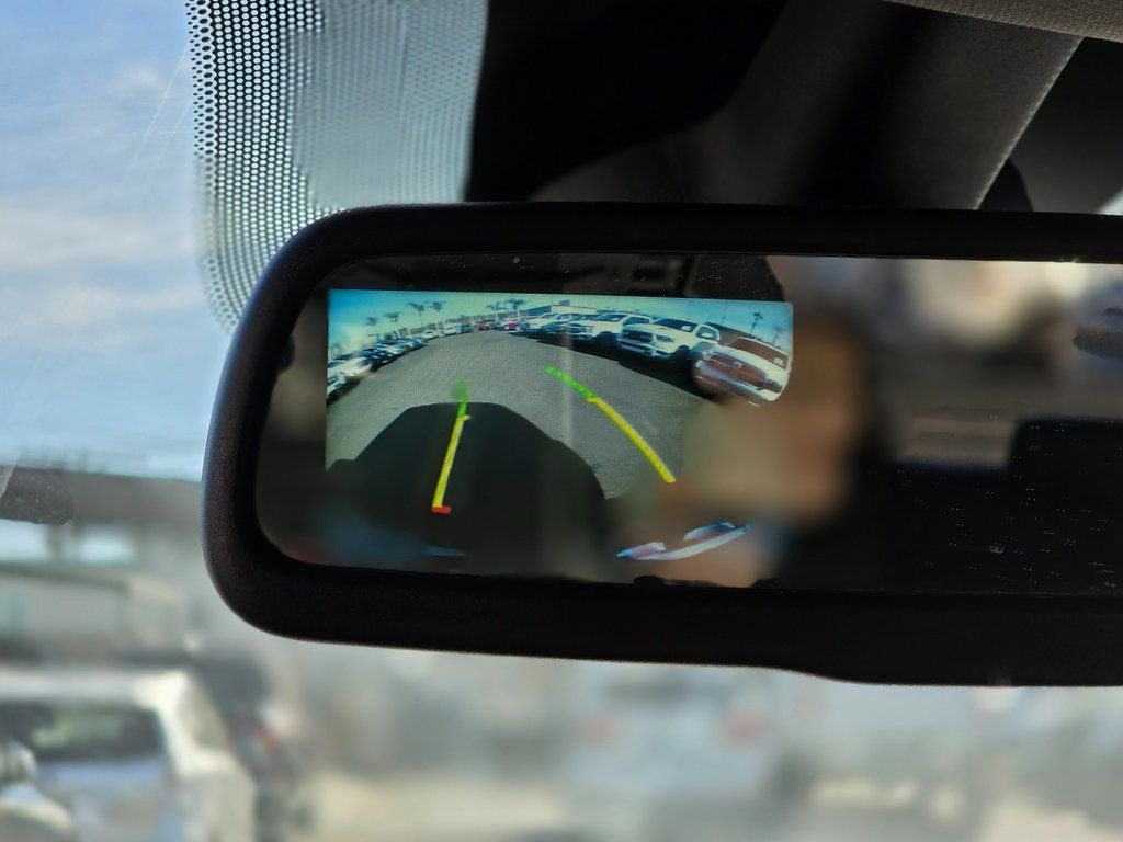 2015 Ram 1500 4WD Crew Cab 149" Tradesman - 22973376 - 10