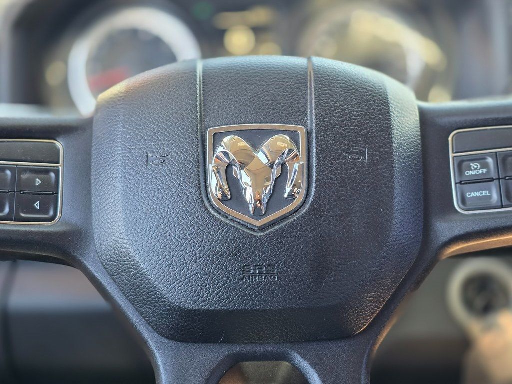 2015 Ram 1500 4WD Crew Cab 149" Tradesman - 22973376 - 27