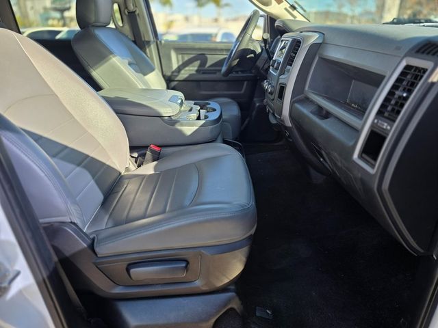 2015 Ram 1500 4WD Crew Cab 149" Tradesman - 22973376 - 3