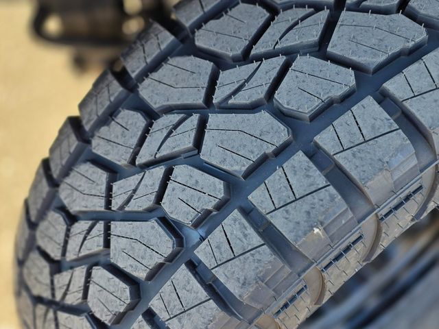 2015 Ram 1500 4WD Crew Cab 149" Tradesman - 22973376 - 6