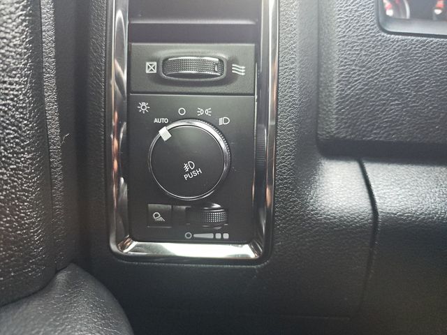 2015 Ram 1500 4WD Quad Cab 140.5" Sport - 22976756 - 15