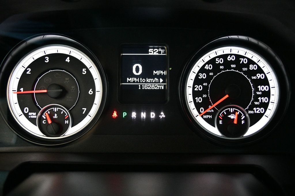 2015 Ram 1500 Carfax Certified Auto V6 Great Economy and Looks - 22967085 - 16