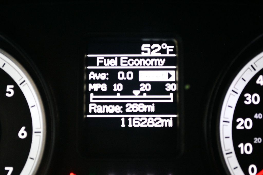 2015 Ram 1500 Carfax Certified Auto V6 Great Economy and Looks - 22967085 - 19