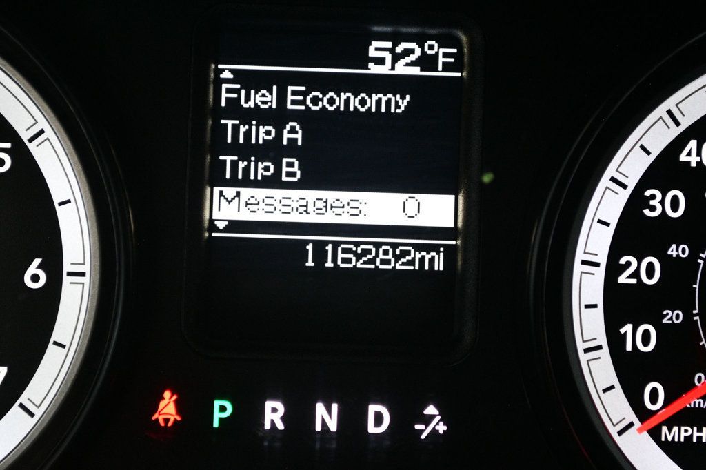 2015 Ram 1500 Carfax Certified Auto V6 Great Economy and Looks - 22967085 - 22