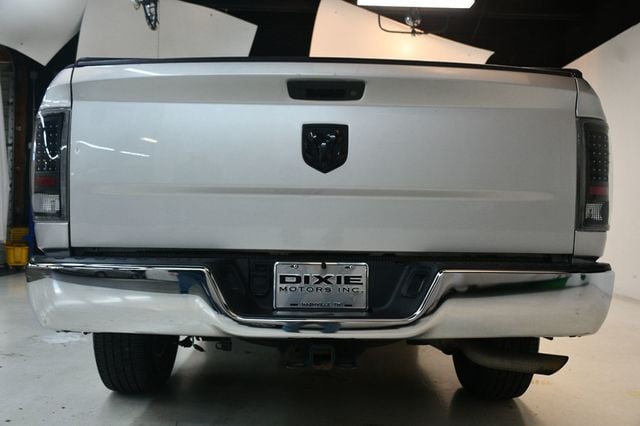 2015 Ram 1500 Carfax Certified Auto V6 Great Economy and Looks - 22967085 - 4