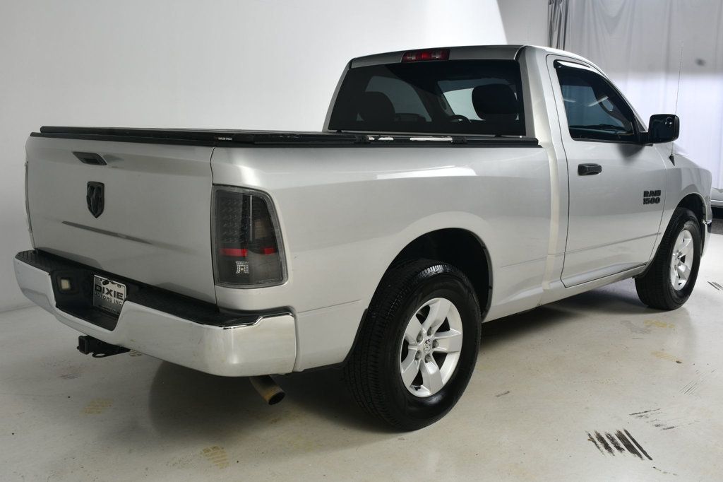 2015 Ram 1500 Carfax Certified Auto V6 Great Economy and Looks - 22967085 - 5