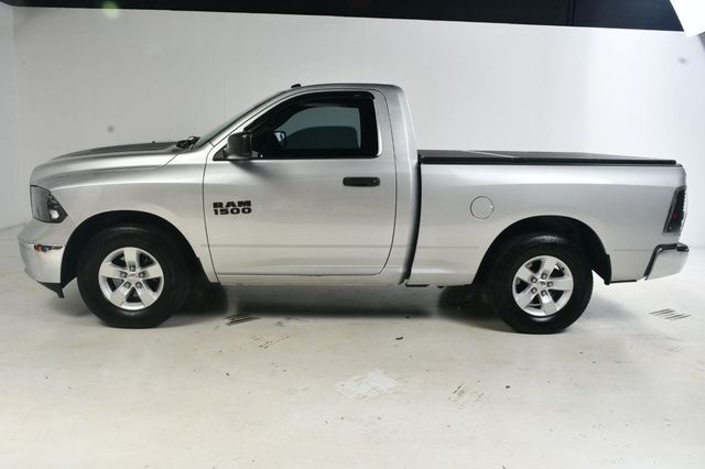 2015 Ram 1500 Carfax Certified Auto V6 Great Economy and Looks - 22967085 - 6