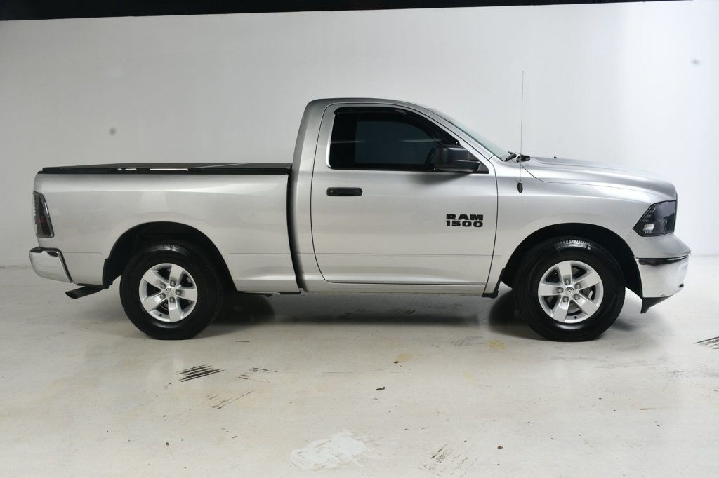 2015 Ram 1500 Carfax Certified Auto V6 Great Economy and Looks - 22967085 - 7