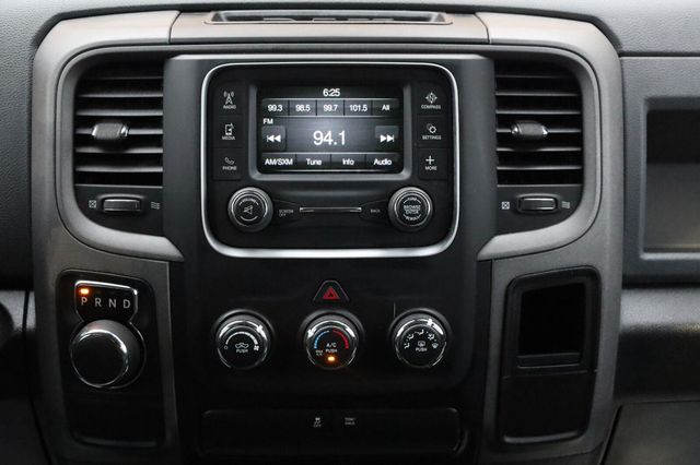 2015 Ram 1500 Express - 23094551 - 36