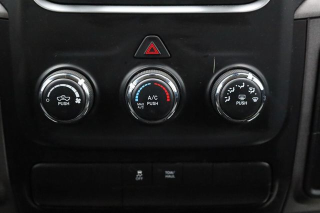 2015 Ram 1500 Express - 23094551 - 38
