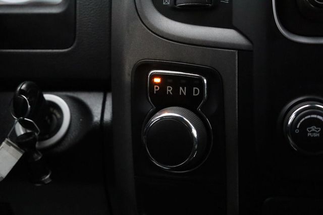 2015 Ram 1500 Express - 23094551 - 40