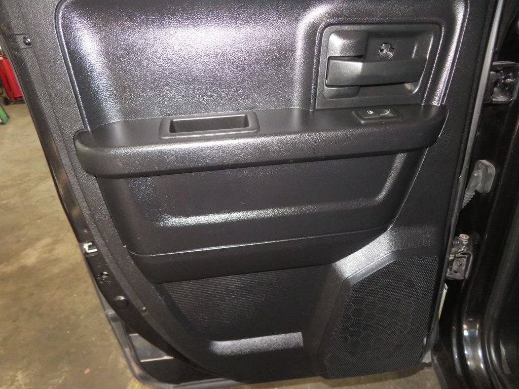 2015 Ram 1500 HEMI 4X4 EXTRA CLEAN TRADESMAN QUADCAB LOW MILES  - 22977739 - 21