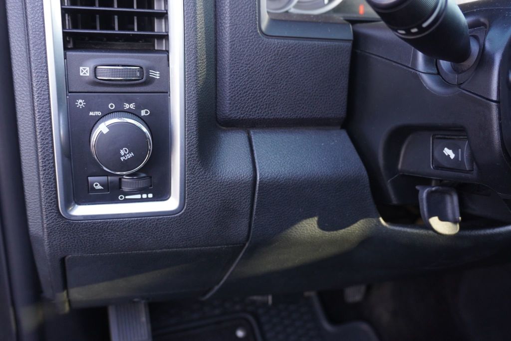 2015 Ram 1500 LIMITED - 22970902 - 29