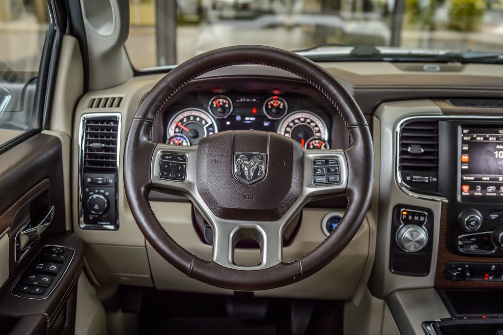 2015 Ram 1500 RAM CREW CAB LARAMIE DIESEL - FULLY LOADED - LEATHER - MUST SEE - 23031132 - 28