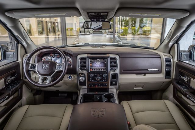 2015 Ram 1500 RAM CREW CAB LARAMIE DIESEL - FULLY LOADED - LEATHER - MUST SEE - 23031132 - 2