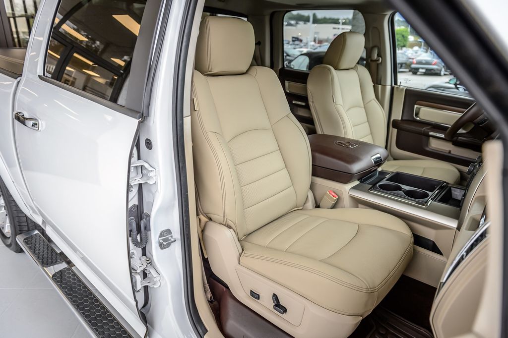 2015 Ram 1500 RAM CREW CAB LARAMIE DIESEL - FULLY LOADED - LEATHER - MUST SEE - 23031132 - 47
