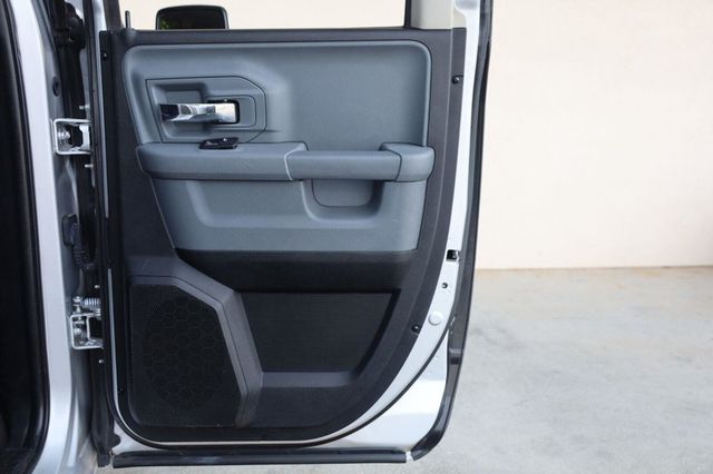 2015 Ram 1500 SLT - 23070710 - 19