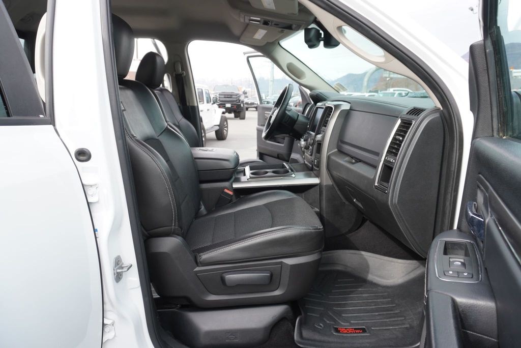 2015 Ram 1500 SPORT - 22997102 - 21