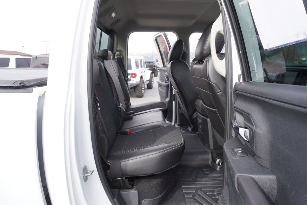 2015 Ram 1500 SPORT - 22997102 - 22