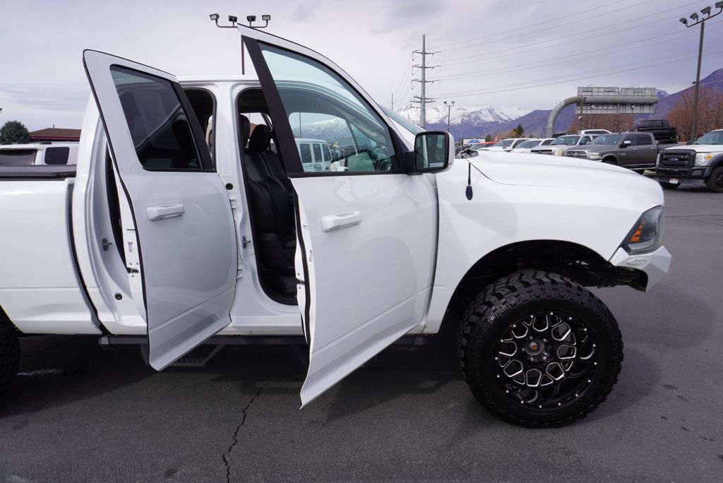 2015 Ram 1500 SPORT - 22997102 - 23