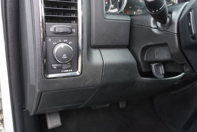 2015 Ram 1500 SPORT - 22997102 - 26