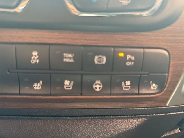 2015 Ram 2500 4WD Crew Cab 149" Laramie - 22990707 - 16