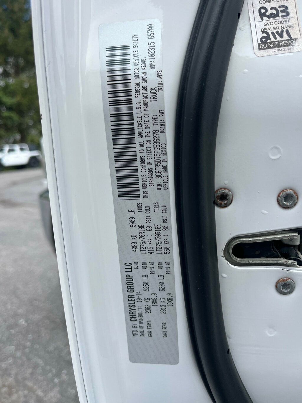 2015 Ram 2500 4WD Crew Cab 149" SLT - 23012511 - 25