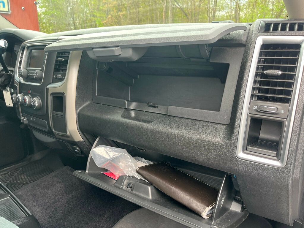 2015 Ram 2500 4WD Crew Cab 149" SLT - 23012511 - 44