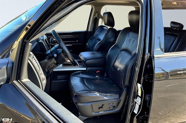 2015 Ram 2500 4WD Crew Cab 169" Laramie - 22916350 - 9