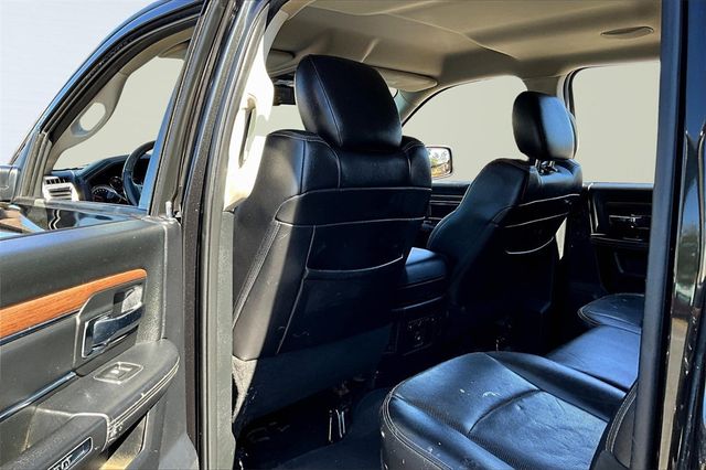 2015 Ram 2500 4WD Crew Cab 169" Laramie - 22916350 - 16