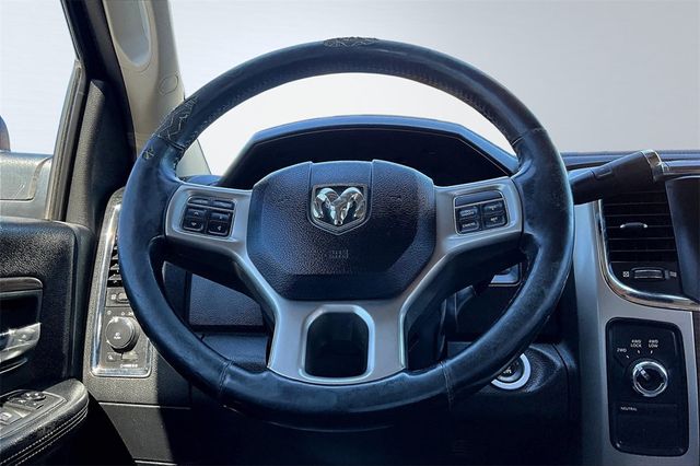 2015 Ram 2500 4WD Crew Cab 169" Laramie - 22916350 - 18