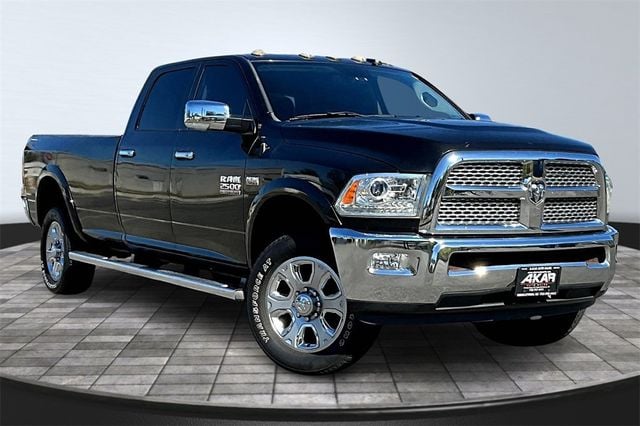 2015 Ram 2500 4WD Crew Cab 169" Laramie - 22916350 - 2