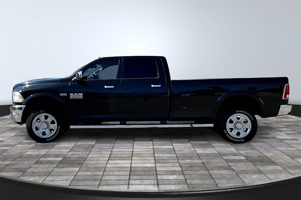 2015 Ram 2500 Laramie photo 4