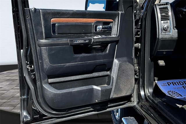 2015 Ram 2500 4WD Crew Cab 169" Laramie - 22916350 - 8