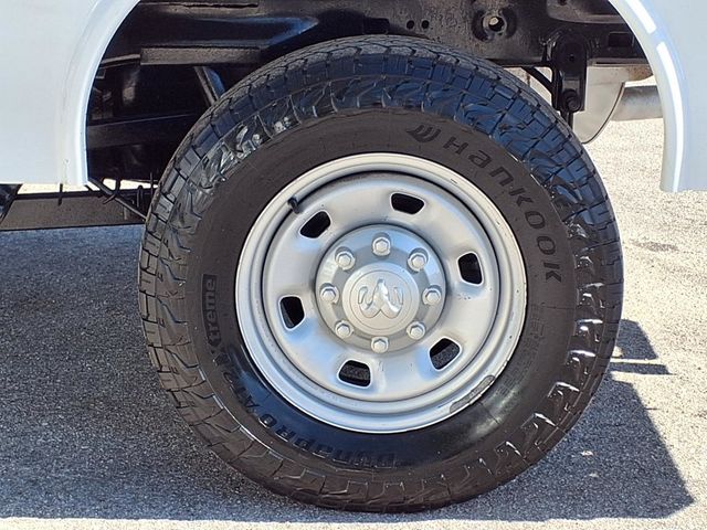 2015 Ram 2500 4WD Crew Cab 169" Tradesman - 22992799 - 37