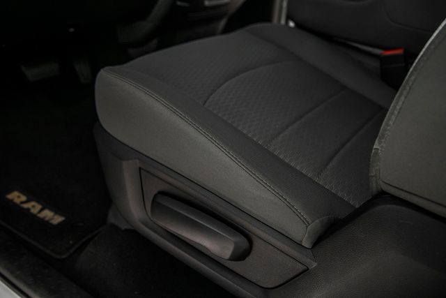 2015 Ram 2500 RAM 2500 TRADESMAN 4X4 6.4 HEMI * 9' READING UTILITY BED * - 17005667 - 25