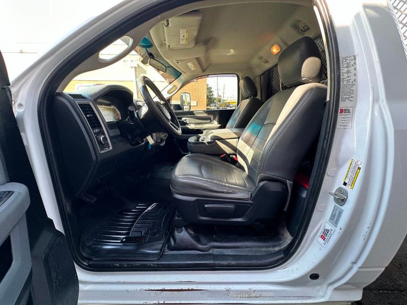 2015 Ram 3500 4X2 2dr Regular Cab 167.5 in. WB - 22933744 - 14