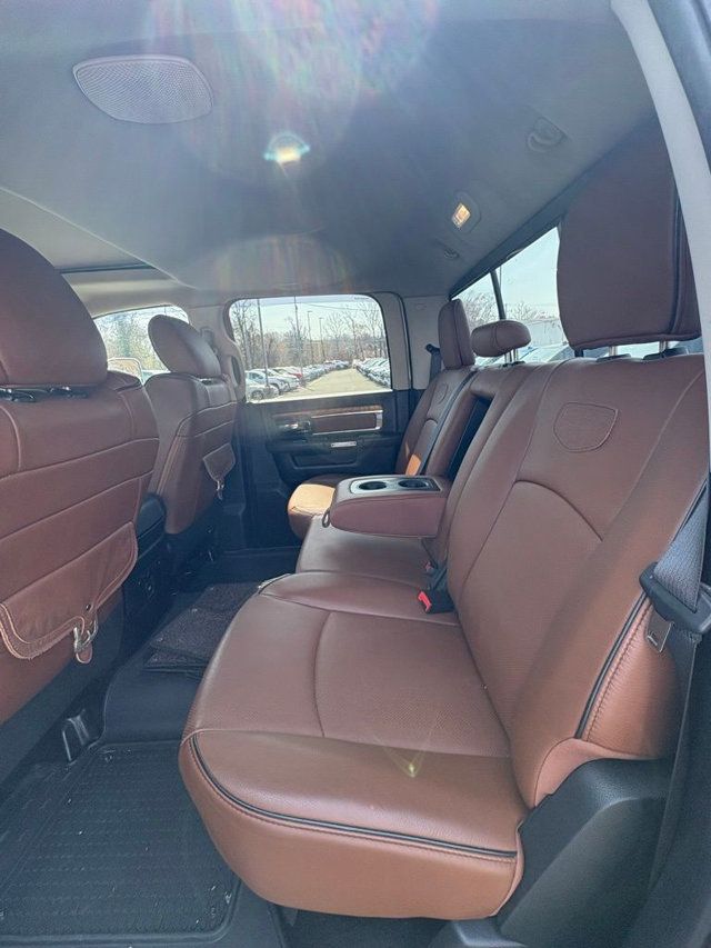 2015 Ram 3500 Laramie Longhorn - 23004136 - 17