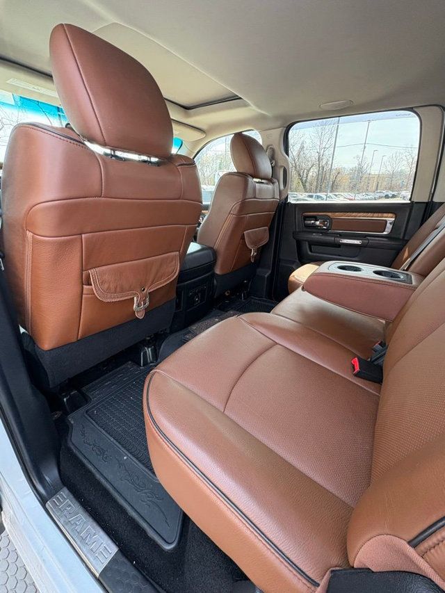 2015 Ram 3500 Laramie Longhorn - 23004136 - 21